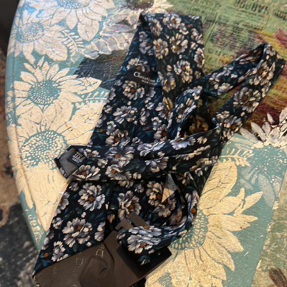 Christian Dior tie - Picture 8 of 10